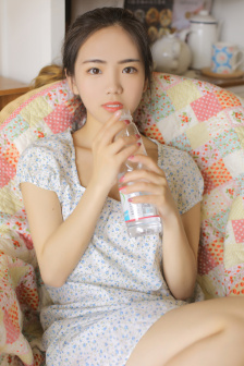 YW.8827龙物